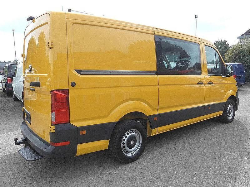 Gebraucht VW Crafter Trendline 177 PS (130 kW) 2020 Gelb Van