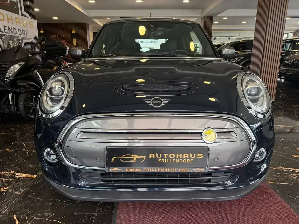 Gebraucht Mini Cooper SE 135 kW (184 PS) 2020 Schwarz Kleinwagen