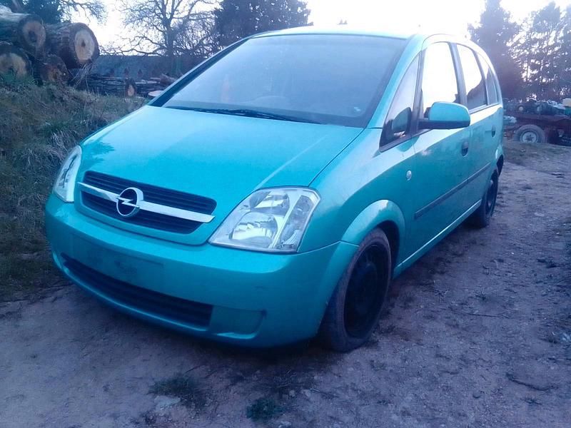 Gebraucht Opel Meriva 89 PS (65 kW) 2003 Van / Kleinbus
