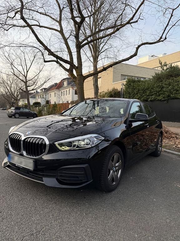 Gebraucht BMW 118 136 PS (100 kW) 2021 Schwarz Kleinwagen