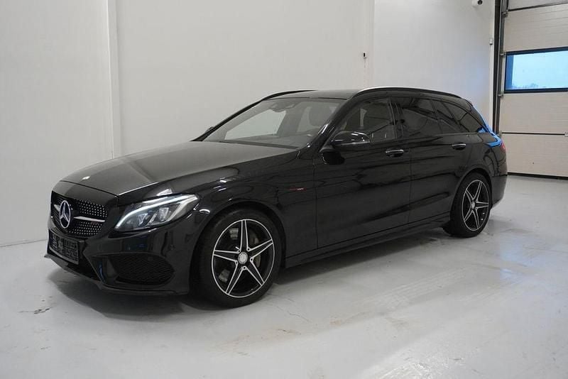 Schwarz Gebraucht 2015 Mercedes C450 AMG AMG Limousine | 24.000 € (Guter Preis) - Bild 1/4
