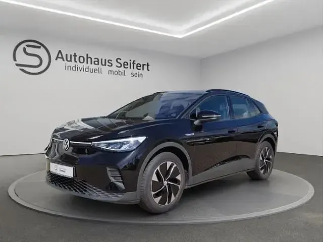Gebraucht VW ID.4 Pro Performance 150 kW (204 PS) 2022 Mythosschwarz metallic (metallic) SUV