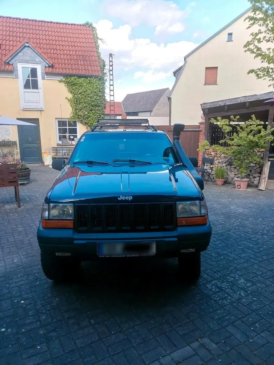 Gebraucht Jeep Grand Cherokee 170 PS (125 kW) 1998 Schwarz SUV