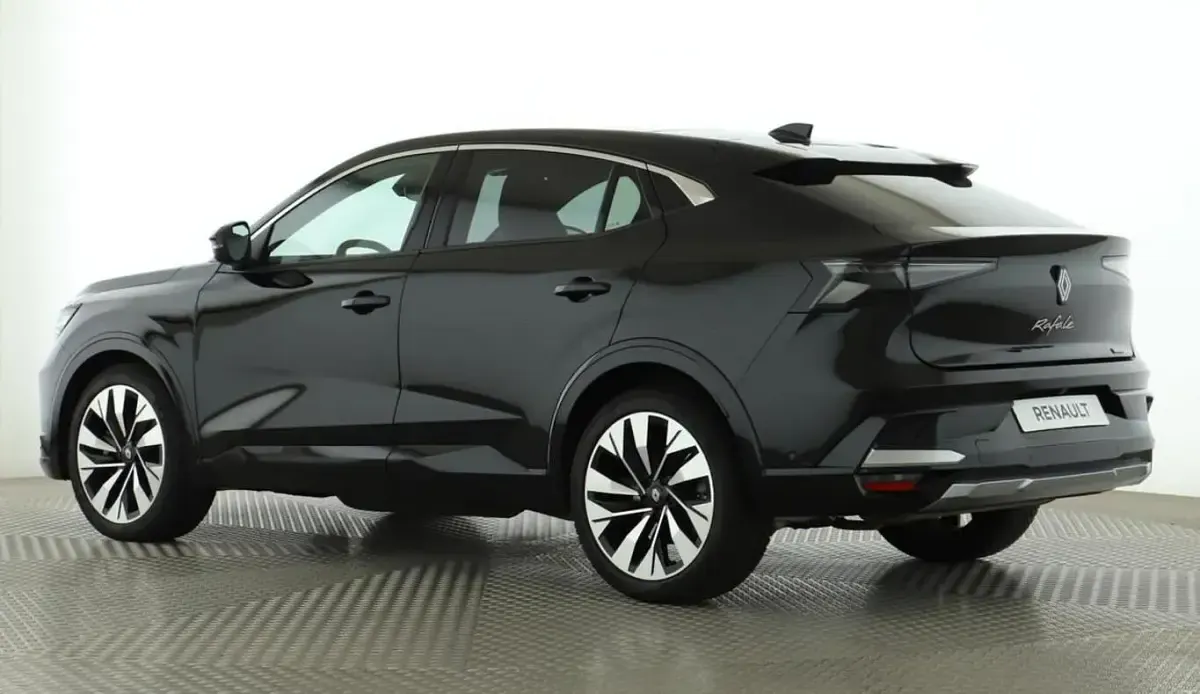 Gebraucht Renault Rafale Techno 200 PS (147 kW) 2025 Sternenschwarz SUV