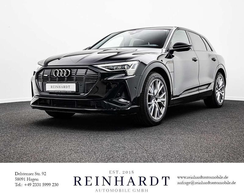 Mythosschwarz metallic Gebraucht 2021 Audi e-tron S-Line SUV | 35.445 € (Guter Preis) - Bild 1/3