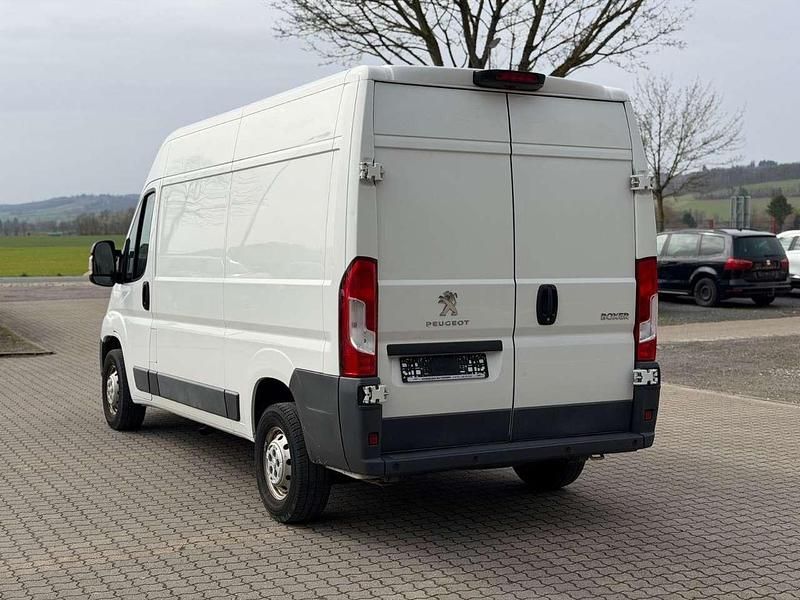 Gebraucht Peugeot Boxer 131 PS (96 kW) 2017 Weiß Van