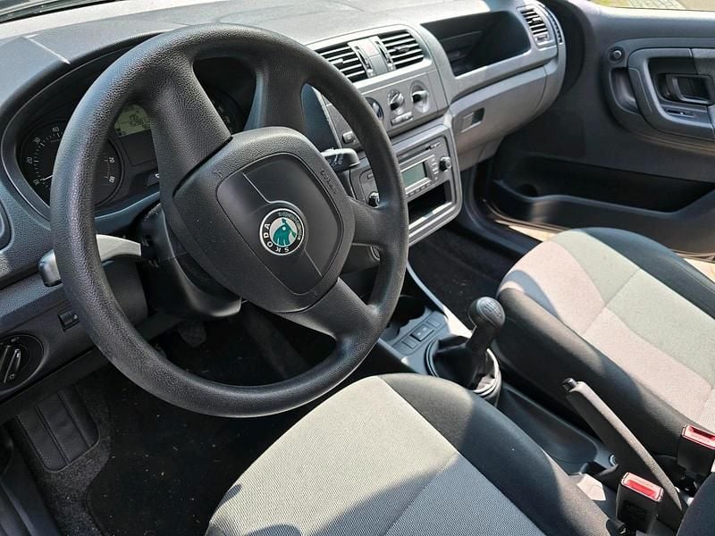 Gebraucht Skoda Fabia 101 PS (74 kW) 2012 Silber Kleinwagen