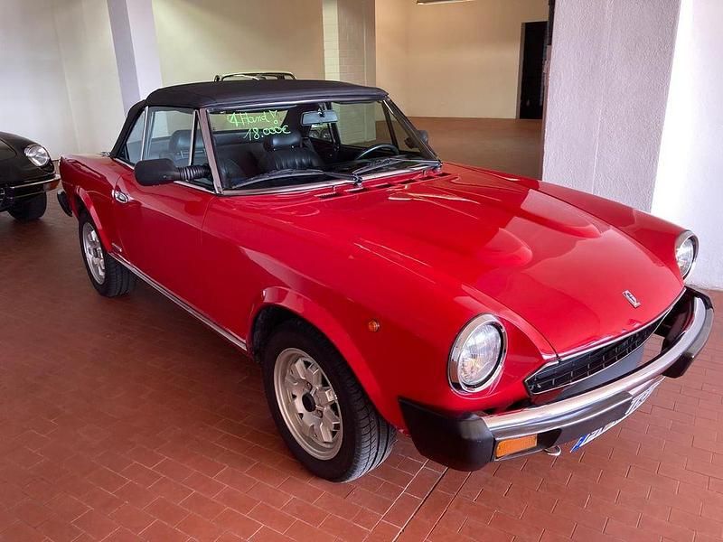 Gebraucht Fiat 124 105 PS (77 kW) 1984 Rot Cabrio