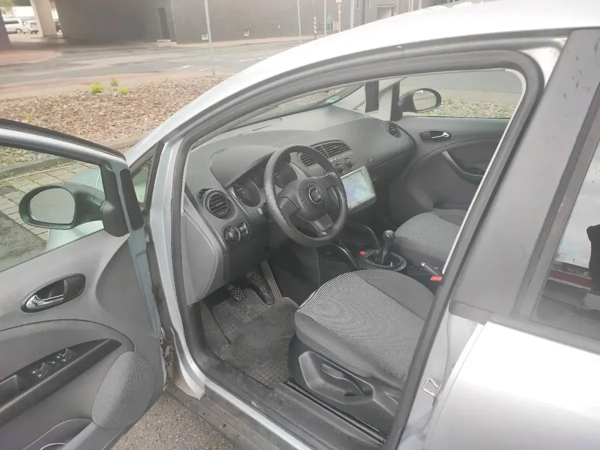 Gebraucht Seat Altea 102 PS (75 kW) 2005 Silber Van / Kleinbus