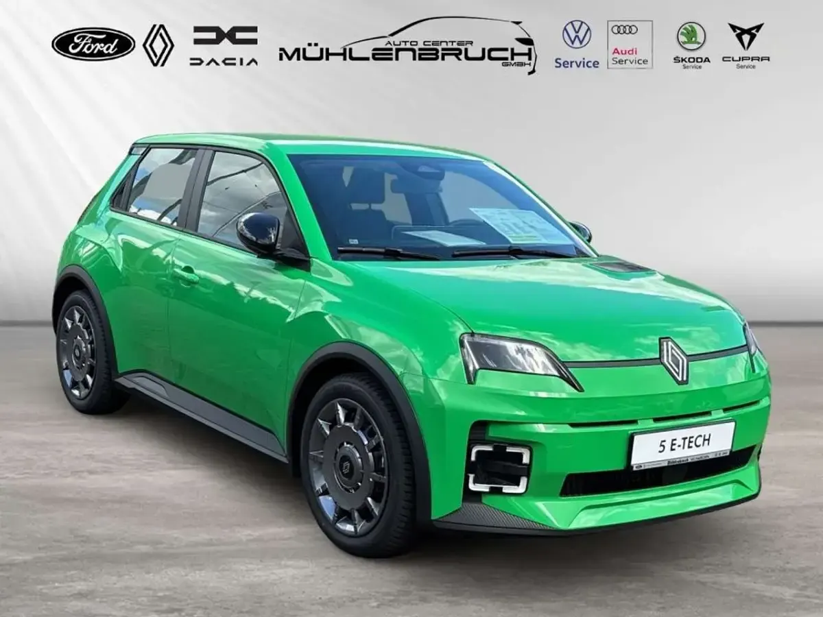 Neu Renault 5 E-Tech Evolution 89 kW (122 PS) 2025 Pop green! metallic Kleinwagen