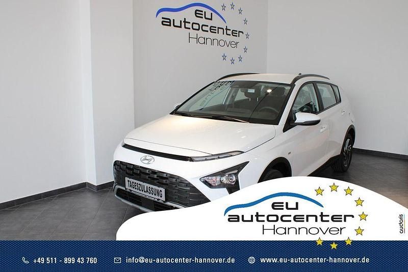 Weiss Neu 2025 Hyundai Bayon Select SUV | 18.990 € (Superpreis) - Bild 1/4