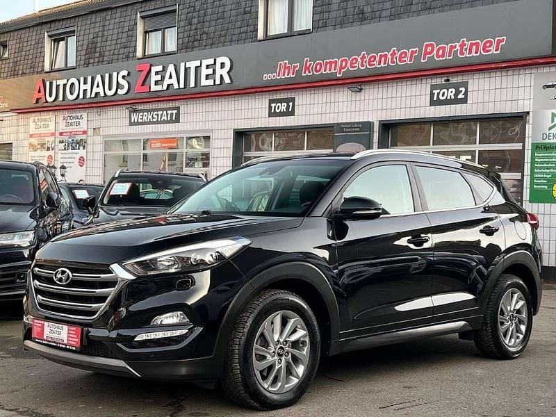 Gebraucht Hyundai Tucson Style 177 PS (130 kW) 2016 Schwarz SUV
