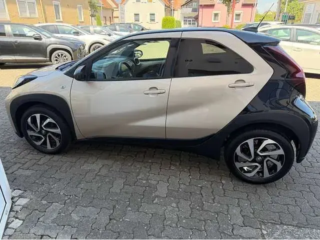 Gebraucht Toyota Aygo 72 PS (52 kW) 2024 Kleinwagen