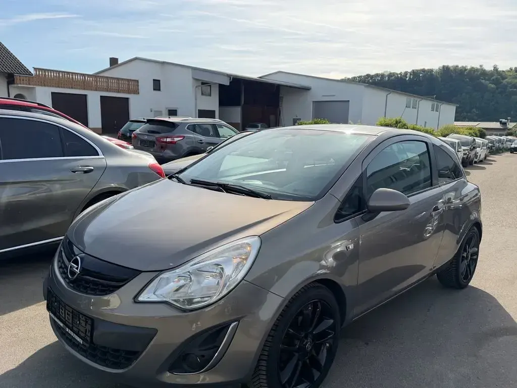 Gebraucht Opel Corsa Elegance 87 PS (63 kW) 2012 Other Kleinwagen