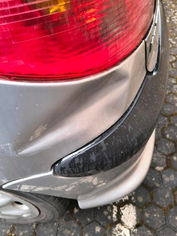 Gebraucht Peugeot 206 60 PS (44 kW) 2005 Silber Kleinwagen