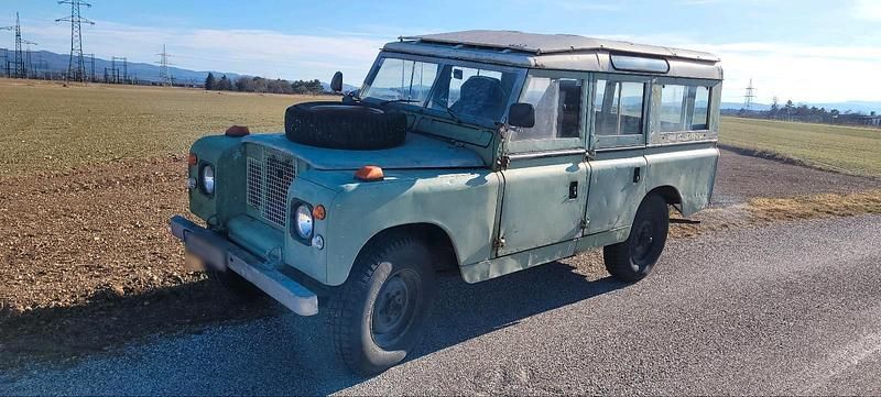 Gebraucht Land Rover Defender 70 PS (51 kW) 1971 Grün SUV