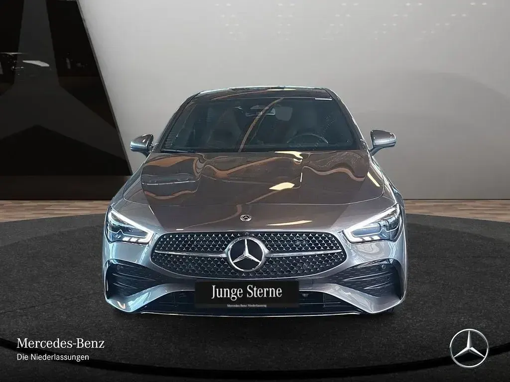 Gebraucht Mercedes CLA250 Advanced Plus 163 PS (119 kW) 2025 Grau Coupé