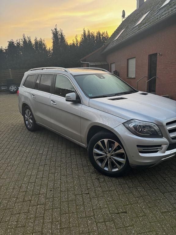 Gebraucht Mercedes GL350 258 PS (189 kW) 2013 Silber SUV