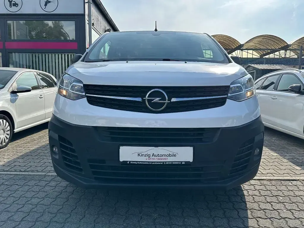 Gebraucht Opel Vivaro-e Combi Edition 122 PS (89 kW) 2020 Weiß Van / Kleinbus