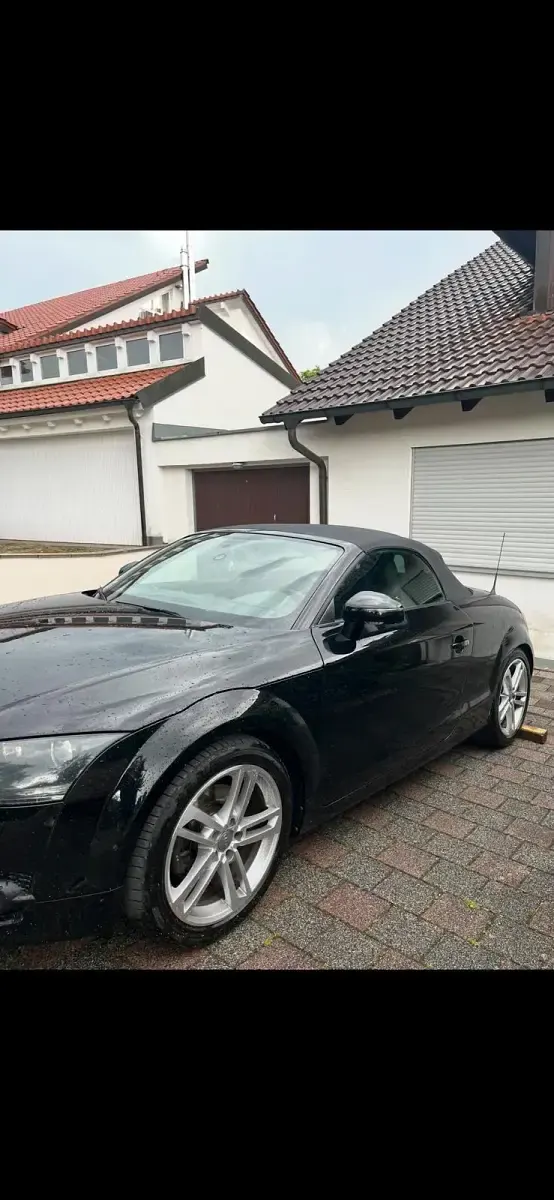 Gebraucht Audi TT Roadster 160 PS (117 kW) 2011 Schwarz Cabrio