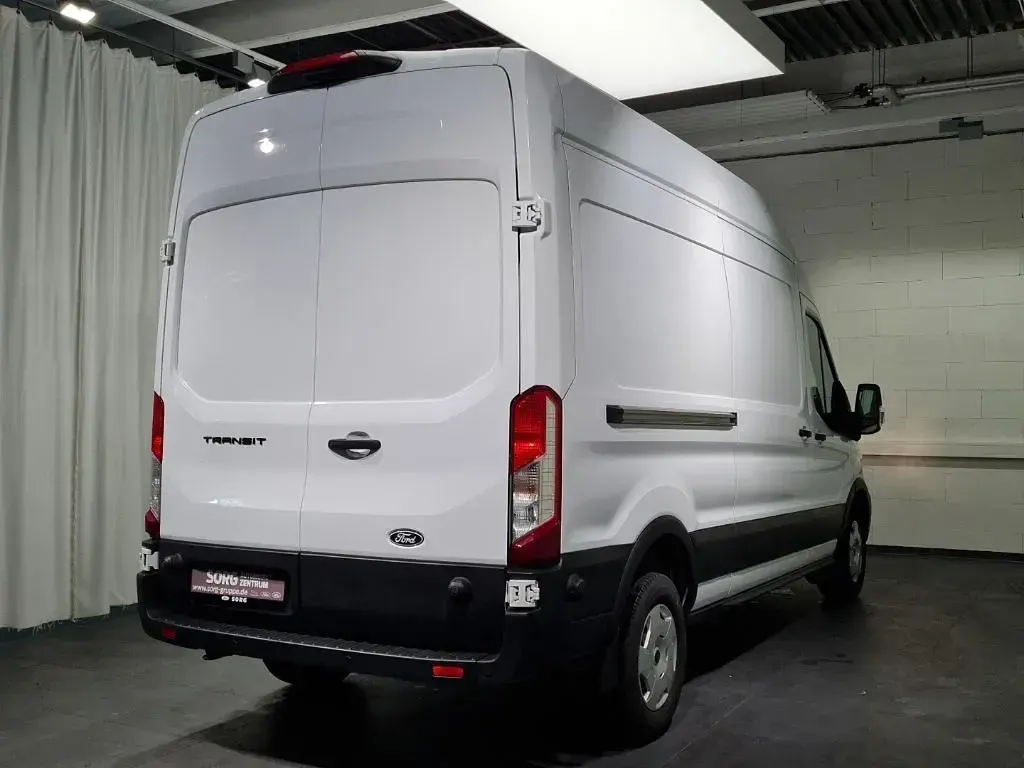 Gebraucht Ford Transit Trend 131 PS (96 kW) 2025 Frozen white Van / Kleinbus