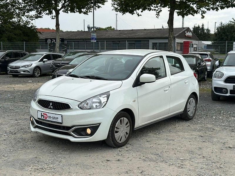 Weiß Gebraucht 2020 Mitsubishi Space Star Basis Kleinwagen | 5.500 € (Guter Preis) - Bild 1/4