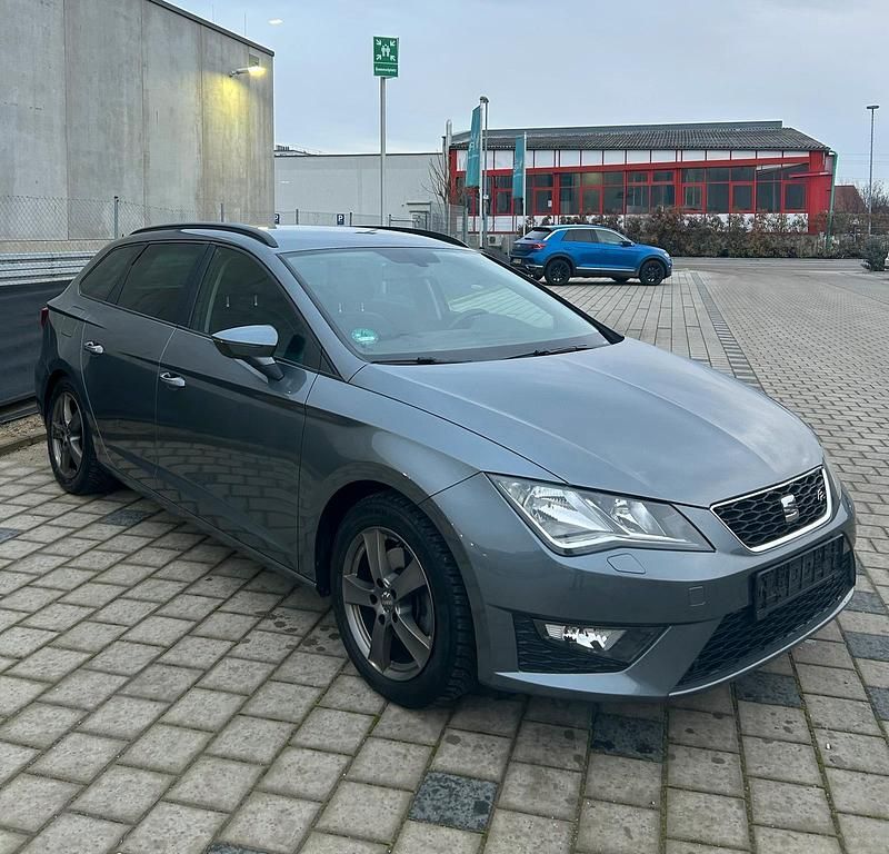 Gebraucht Seat Leon 150 PS (110 kW) 2015 Grau Kombi