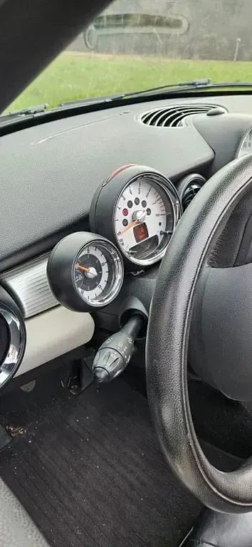 Gebraucht Mini Cooper Roadster 122 PS (89 kW) 2012 Silber Cabrio