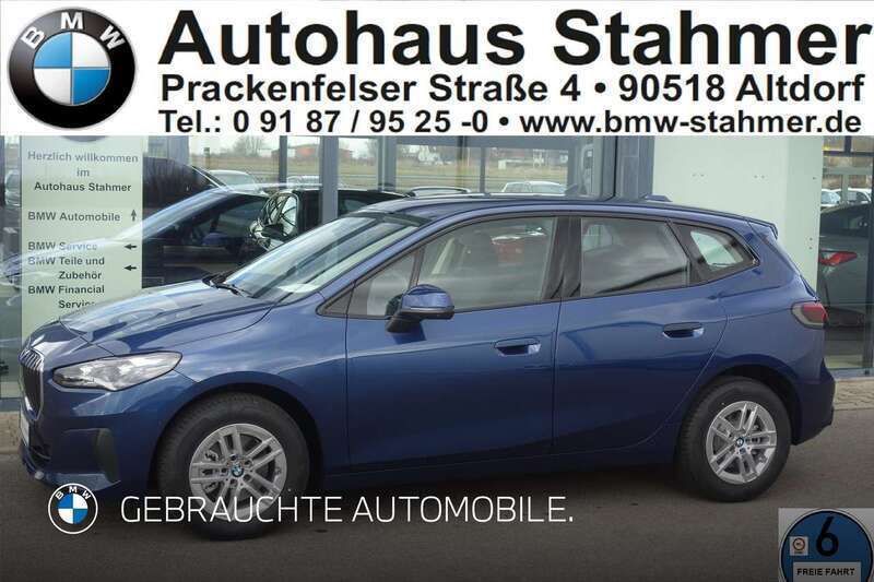 Blau Gebraucht 2024 BMW 218 Active Tourer Van / Kleinbus | 34.980 € (Fairer Preis) - Bild 1/4