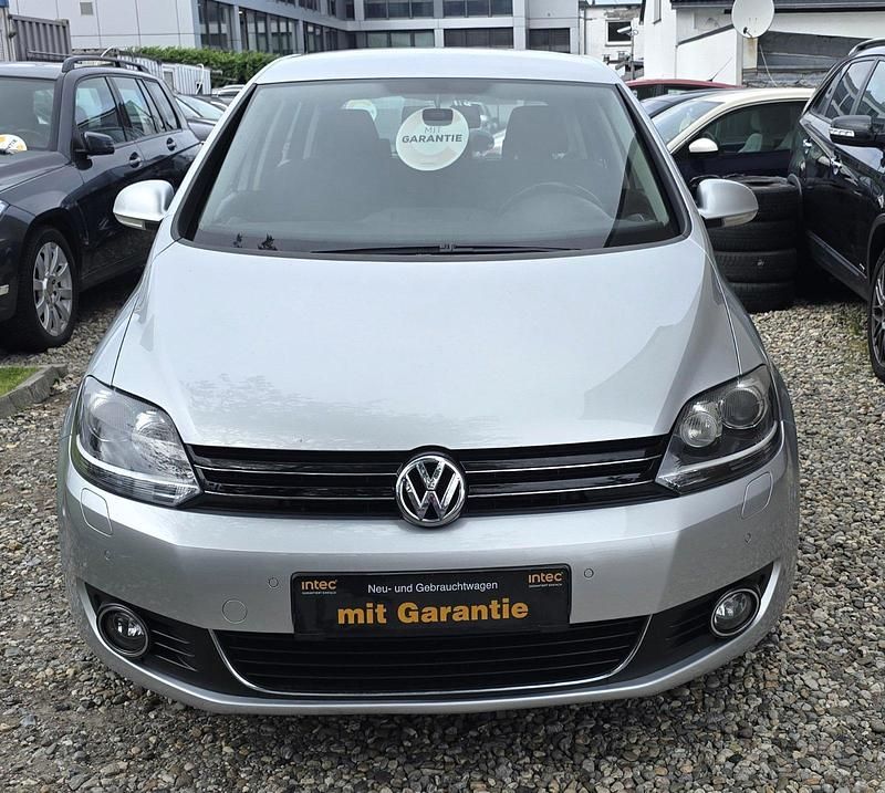 Grau Gebraucht 2011 VW Golf Plus Cross Highline Van / Kleinbus | 8.500 € (Fairer Preis) - Bild 1/4