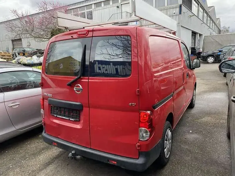 Gebraucht Nissan NV200 90 PS (66 kW) 2014 Rot Van / Kleinbus