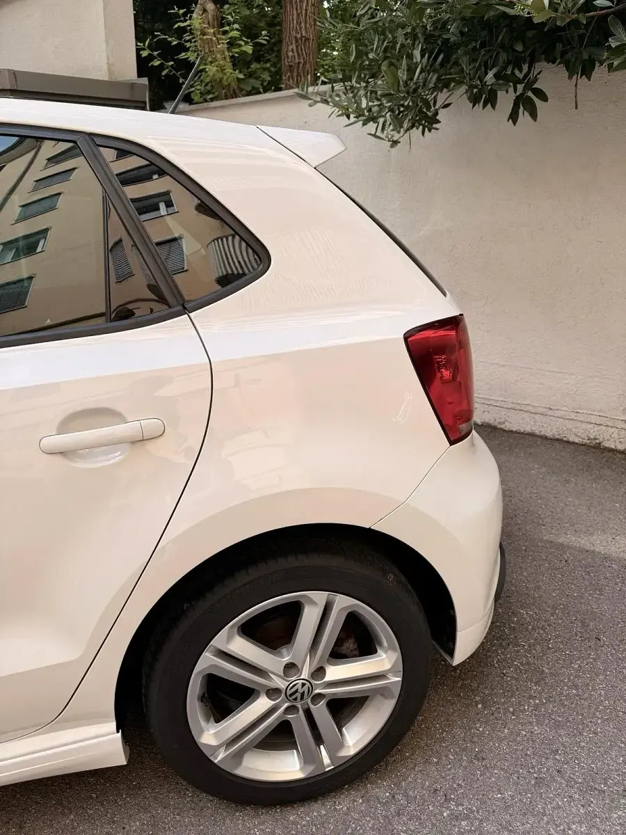 Gebraucht VW Polo Highline 90 PS (66 kW) 2012 Weiß Kleinwagen