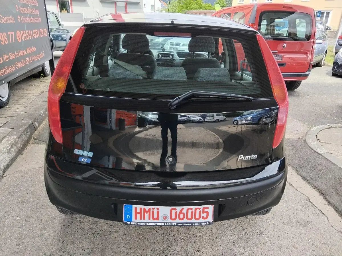 Gebraucht Fiat Punto 60 PS (44 kW) 2003 Schwarz Kleinwagen