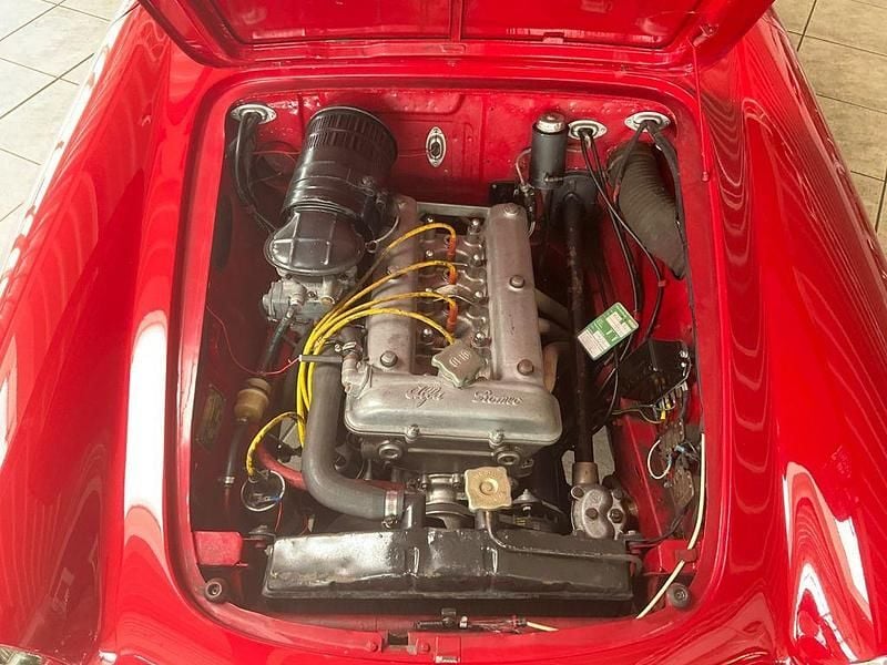 Gebraucht Alfa Romeo Spider 77 PS (56 kW) 1957 Rot Cabrio