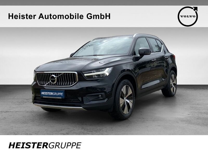 Schwarz Gebraucht 2020 Volvo XC40 Inscription SUV | 26.450 € (Fairer Preis) - Bild 1/4