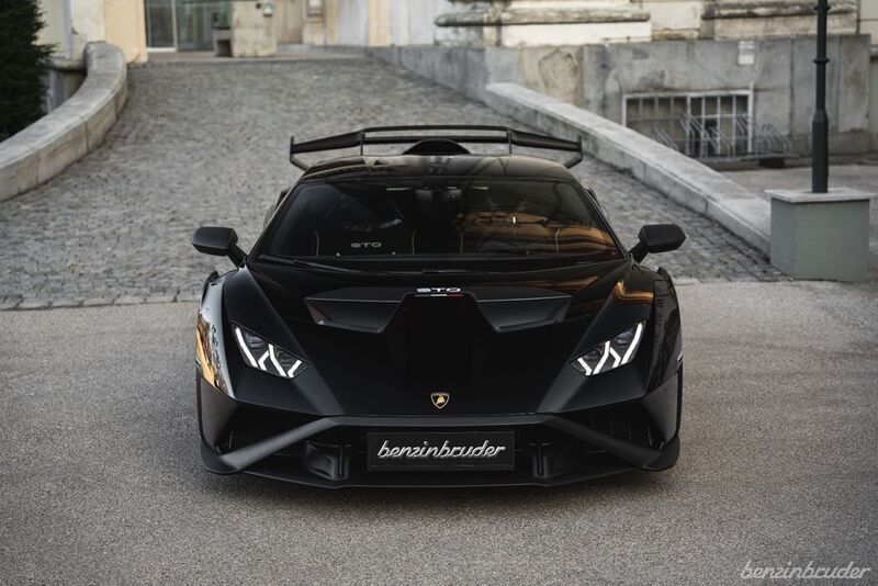 Gebraucht Lamborghini Huracán 640 PS (470 kW) 2022 Schwarz