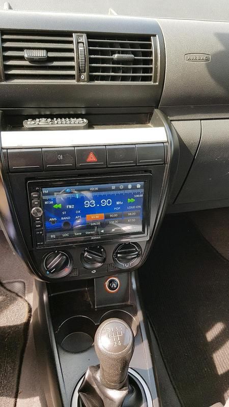 Second-hand VW Fox 54 CP (39 kW) 2009 Roșu Hatchback