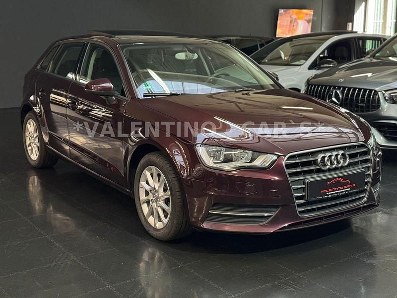Gebraucht Audi A3 Attraction 150 PS (110 kW) 2014 Rot Limousine