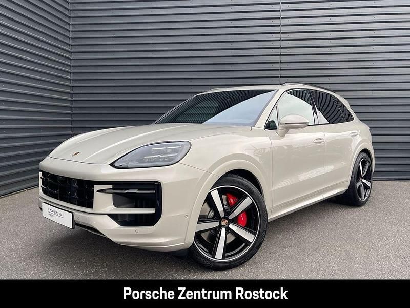 Beige Gebraucht 2025 Porsche Cayenne S SUV | 147.750 € - Bild 1/4