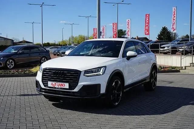 Gebraucht Audi Q2 S-Line 150 PS (110 kW) 2017 Weiß SUV