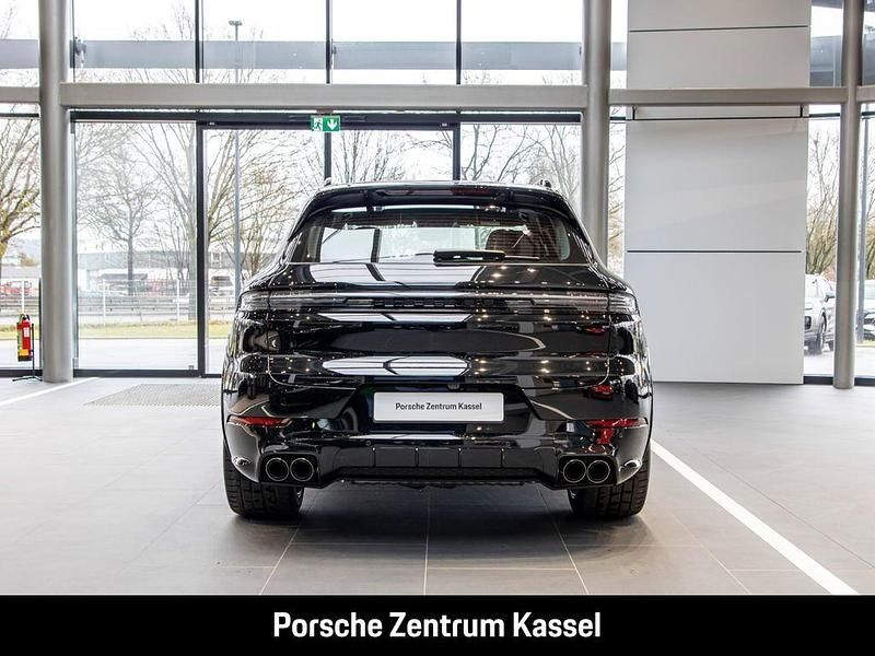 Neu Porsche Cayenne GTS 500 PS (367 kW) 2026 Schwarz SUV