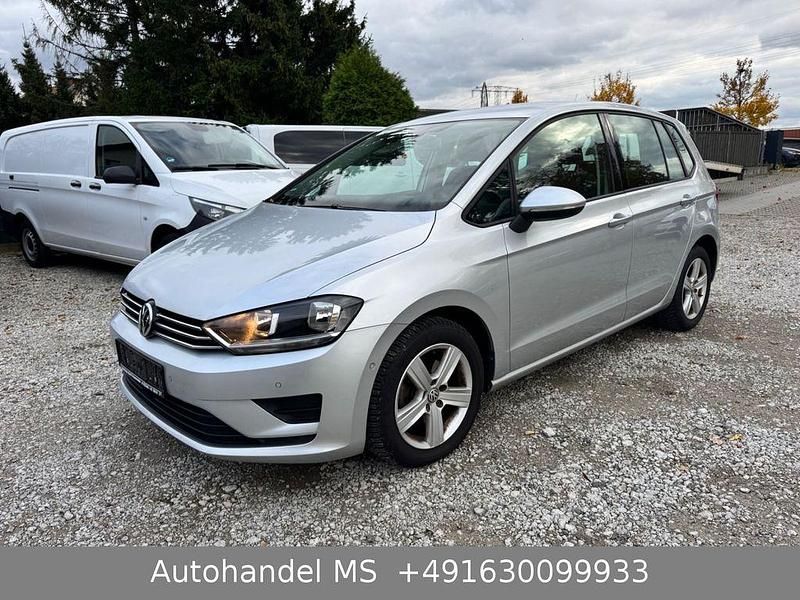 Silber Gebraucht 2014 VW Golf VII Comfortline Limousine | 9.330 € (Superpreis) - Bild 1/4
