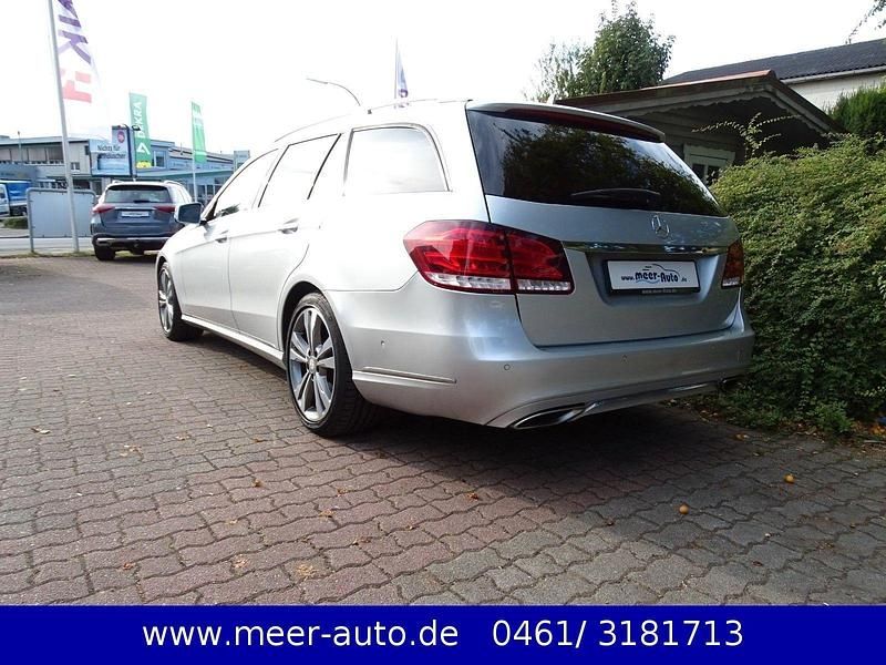 Gebraucht Mercedes E350 Avantgarde 258 PS (189 kW) 2014 Silber Kombi