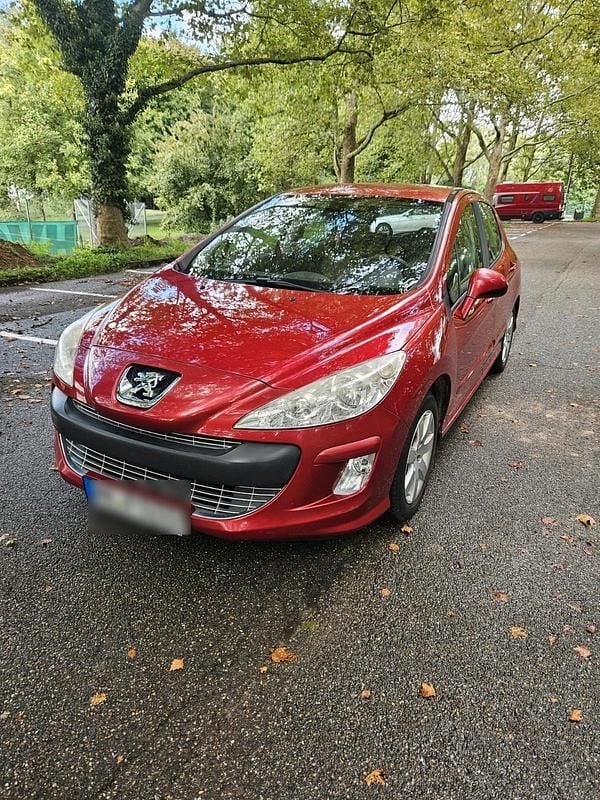Rot Gebraucht 2008 Peugeot 308 Limousine | 4.300 € (Fairer Preis) - Bild 1/4