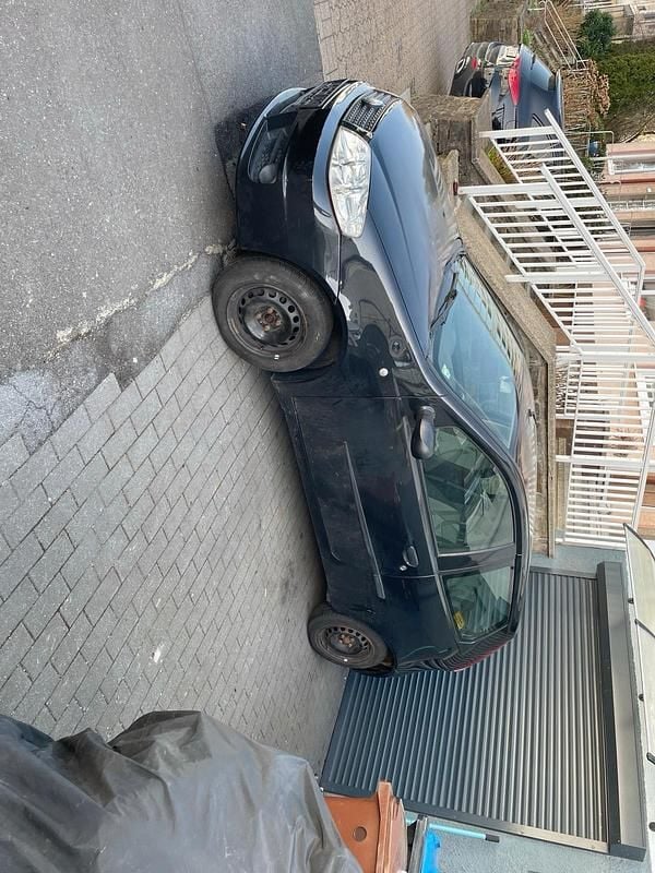 Gebraucht Fiat Punto 80 PS (58 kW) 2004 Schwarz Kleinwagen