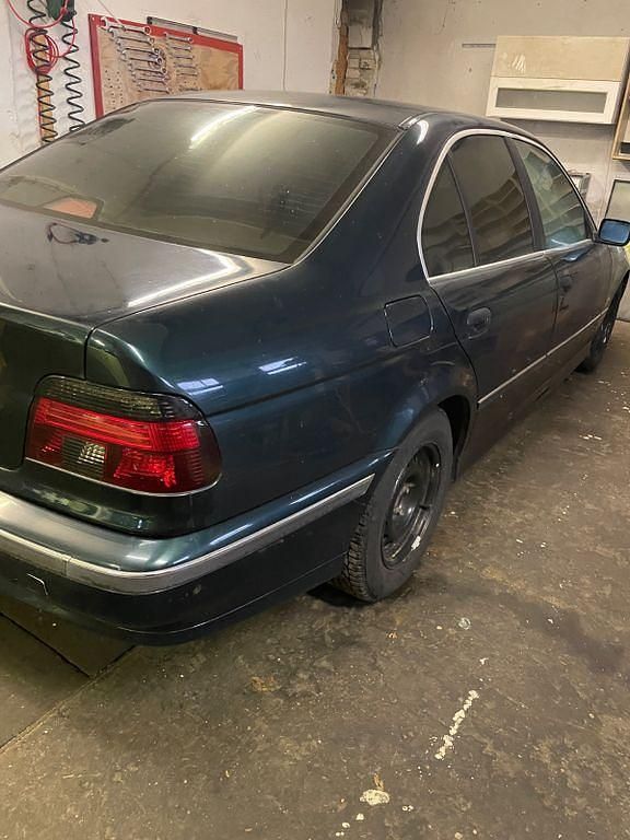 Gebraucht BMW 520 150 PS (110 kW) 1998 Limousine