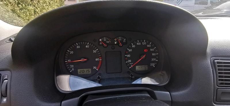 Gebraucht VW Golf IV 75 PS (55 kW) 2000 Schwarz Limousine