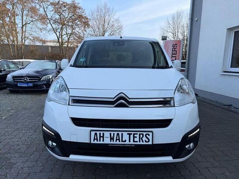 Gebraucht Citroën Berlingo SELECTION 98 PS (72 kW) 2018 Weiß Van / Kleinbus