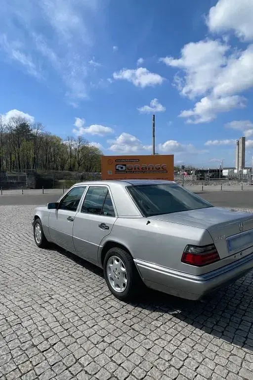 Gebraucht Mercedes 320 220 PS (161 kW) 1994 Silber Limousine