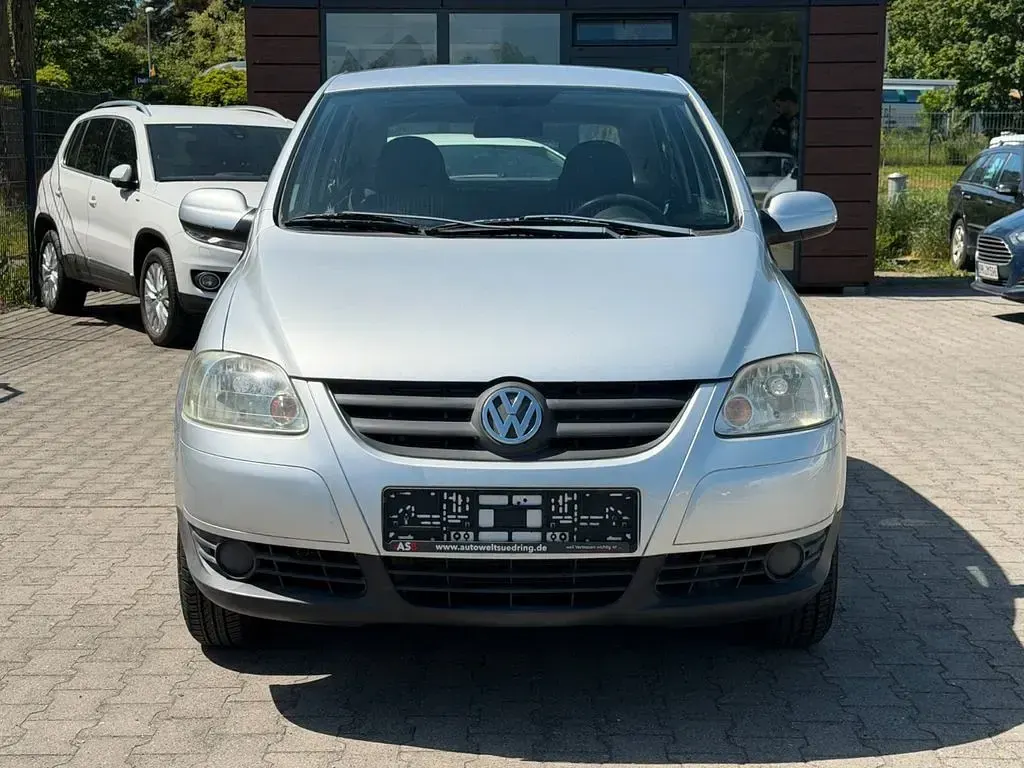 Gebraucht VW Fox 69 PS (50 kW) 2005 Silber Kleinwagen